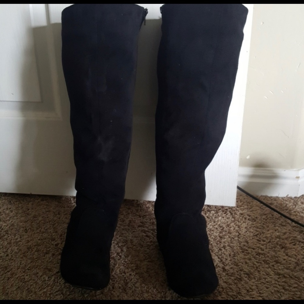 Knee High Black Suede Boots Size 8.5